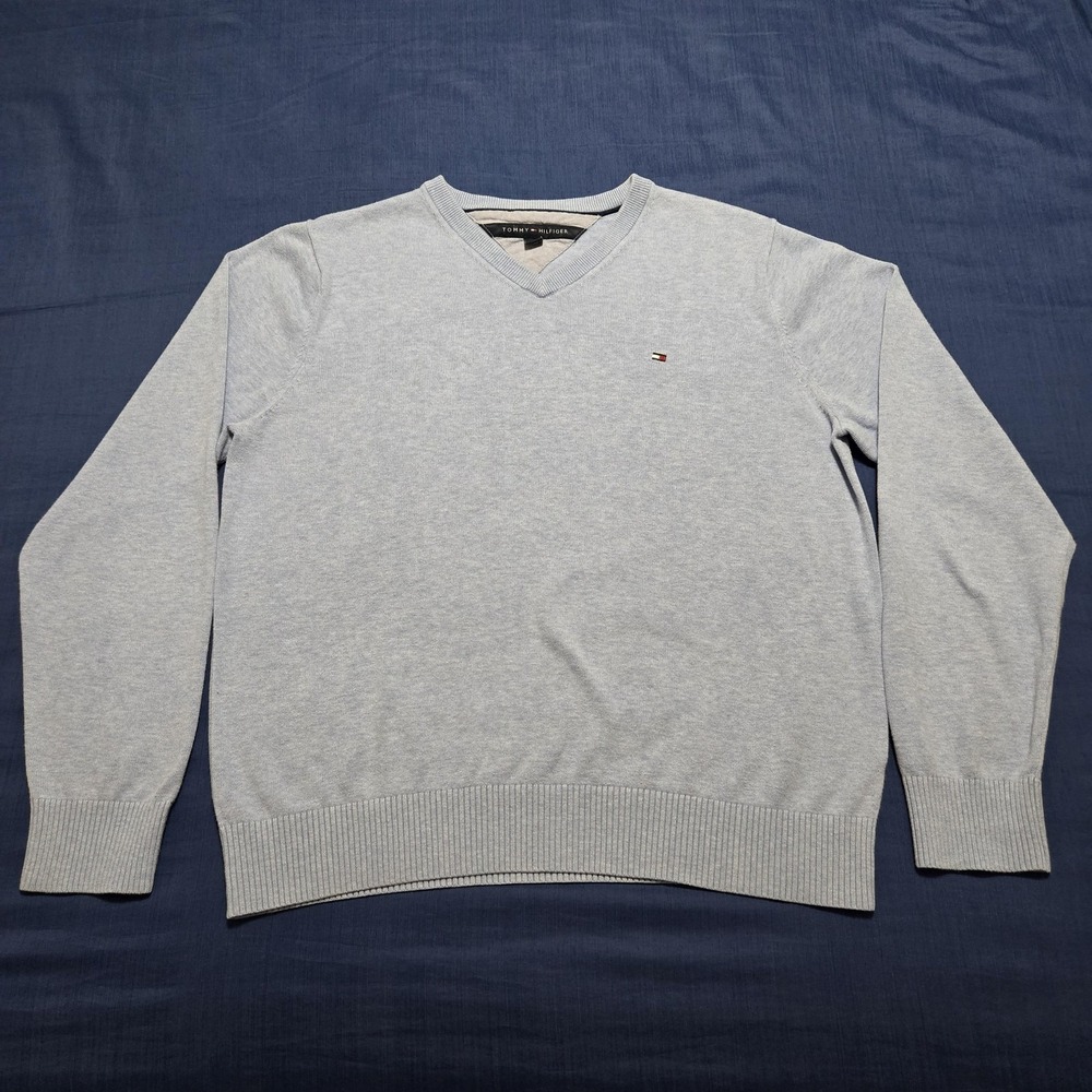Tommy Hilfiger Sweater Mens Medium Gray Cotton V-Neck Flag Logo Knit Pullover